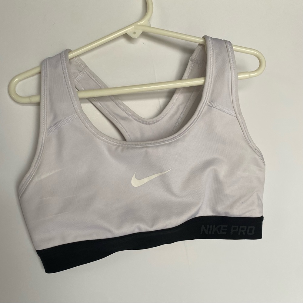 Nike Pro